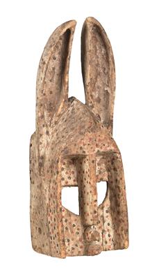 Dogon, Mali: Eine alte, sogenannte ‘Hasen-’ oder ‘Hirsch-Maske’, genannt ‘Gomintogo-Maske’. - Tribal Art