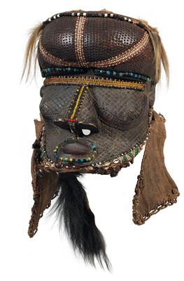 Kuba (oder Bakuba), DR Kongo: Eine große Helm-Maske vom ‘königlichen’ Typ ‘Bwoom’. - Tribal Art