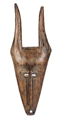 Lega (also Warega or Rega), Dem. Rep. of Congo: a rare face mask in the form of an antelope head with horns, called ‘Kayamba’ (antelope). - Tribal Art