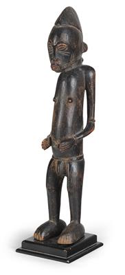 Senufo, Ivory Coast, Liberia: a standing male figure, called ‘Tugubele’. - Tribal Art