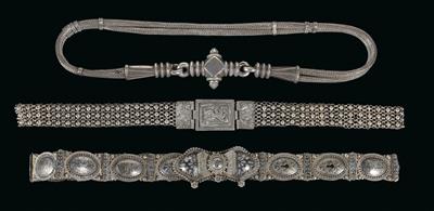 Konvolut (3 Stücke), Indien, Türkei: 3 Silber-Gürtel, reich verziert. - Tribal Art