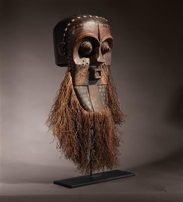 A Kabongo Kuba Mask, Democratic Republic of Congo, - Mimoevropské a domorodé umění