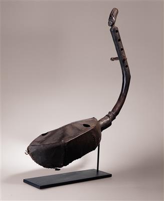 A Harp Mangbetu, Democratic Republic of Congo. - Tribal Art
