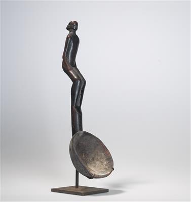 A large Igorot ceremonial spoon, 19th century. - Tribal Art