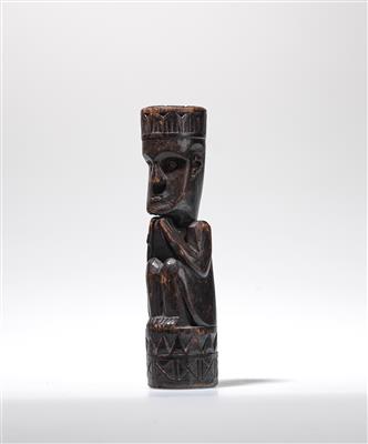 A small seated Batak ancestor figure. - Mimoevropské a domorodé umění