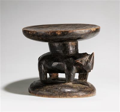 A great rinoceros BaTonka Stool - Tribal Art