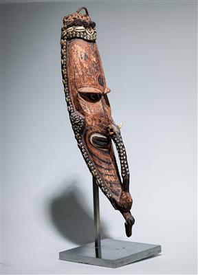 A middle Sepik Mei mask. - Tribal Art