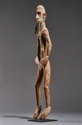 An early Asmat figure. - Tribal Art