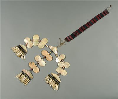 A delicate Ga'dang chest ornament (Sipattal), Isneg people, Northern Philippines. - Mimoevropské a domorodé umění