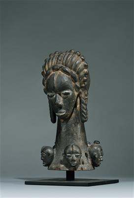 Feine Idoma Tanzaufsatzmaske, Nigeria. - Stammeskunst