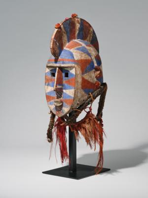 A 'Bolo' helmet mask from the Bobo people, - Tribal Art