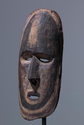 A large and impressive New Guinea Highland mask. - Tribal Art