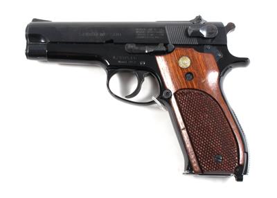 Pistole, Smith  &  Wesson, - Sporting and Vintage Guns