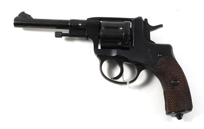 Revolver, Waffenfabrik Ishevsk, Mod.: Nagant 1895, Kal.: 7,62 mm Nagant, - Jagd-, Sport- und Sammlerwaffen