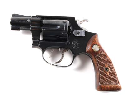 Revolver, Smith  &  Wesson, Mod.: 31-1 (.32 Regulation Police), Kal.: .32 S & W long, - Lovecké, sportovní a sběratelské zbraně