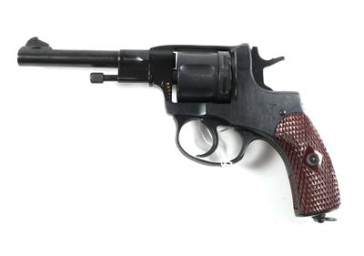 Revolver, Waffenfabrik Ishevsk, Mod.: Nagant 1895, Kal.: 7,62 mm Nagant, - Jagd-, Sport- und Sammlerwaffen