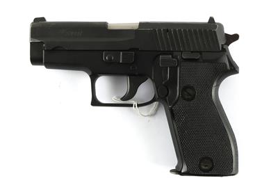 Pistole, Sig Sauer, Mod.: P225, Kal.: 9 mm Para, - Lovecké, sportovní a sběratelské zbraně
