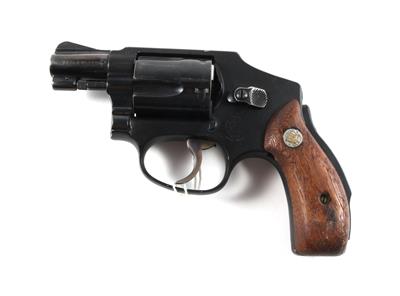 Revolver, Smith  &  Wesson, Mod.: 42 Airweight, Kal.: .38 Spez., - Lovecké, sportovní a sběratelské zbraně