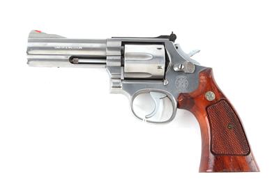 Revolver, Smith  &  Wesson, Mod.: 686-3, Kal.: .357 Mag., - Jagd-, Sport- und Sammlerwaffen