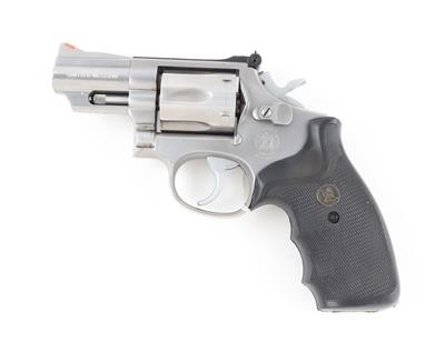 Revolver, Smith  &  Wesson, Mod.: 66-3, Kal.: .357 Mag., - Jagd-, Sport- und Sammlerwaffen