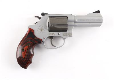 Revolver, Smith  &  Wesson, Mod.: 337-1 Air Lite, Kal.: .38 Spl., - Armi da caccia, competizione e collezionismo