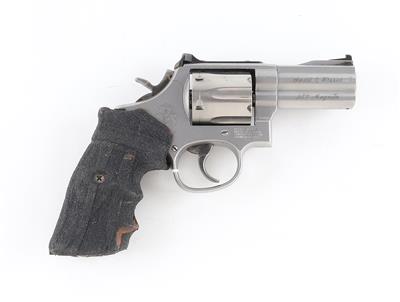 Revolver, Smith  &  Wesson, Mod.: 686-4 .357 Security Special, Kal.: .357 Mag., - Sporting and Vintage Guns