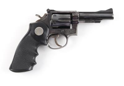 Revolver, Smith  &  Wesson, Mod.: 15-3, Kal.: .38 Spez., - Jagd-, Sport- u. Sammlerwaffen