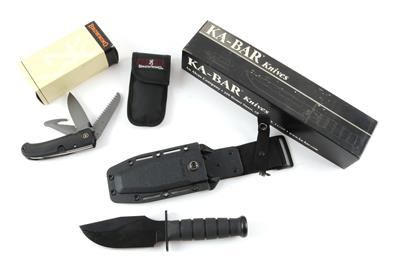 Konvolut aus einem feststehenden Messer und einem Taschenmesser, Ka-Bar Warthog, - Jagd-, Sport- und Sammlerwaffen