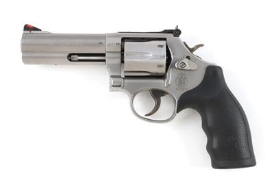 Revolver, Smith  &  Wesson, Mod.: 686-6, Kal.: .357 Mag., - Jagd-, Sport- und Sammlerwaffen