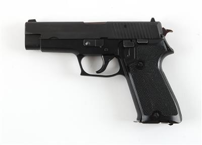 Pistole, SIG, Mod.: P220 - Lauf Schweizer Fertigung, Kal.: 9 mm Para, - Armi da caccia, competizione e collezionismo