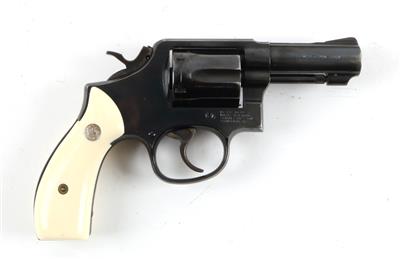 Revolver, Smith  &  Wesson, Mod.: 13-4, Kal.: .357 Mag., - Jagd-, Sport- und Sammlerwaffen