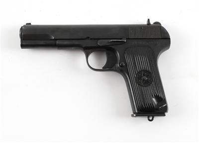 Pistole, unbekannter, russischer Hersteller, Mod.: Tokarev TT33, Kal.: 4 mm M20, - Sporting and Vintage Guns