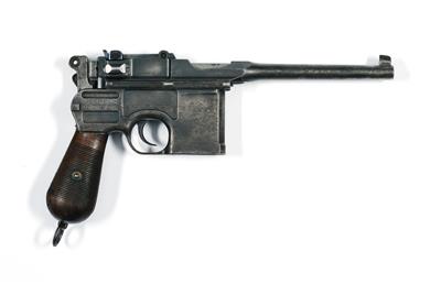 Pistole, Waffenfabrik Mauser - Oberndorf, Mod.: nummerngleiche C96 mit nummerngleichem Anschlagschaft und Lederkoppel, Kal.: 7,63 mm Mauser, - Sporting & Vintage Guns