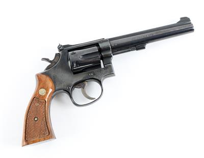 Revolver, Smith  &  Wesson, Mod.: 48-4, Kal.: .22 Mag., - Lovecké, sportovní a sběratelské zbraně