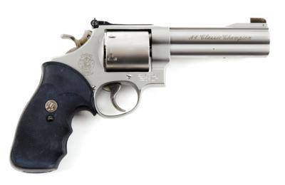 Revolver, Smith  &  Wesson, Mod.: 629-4 Classic, Kal.: .44 Mag., - Armi da caccia, competizione e collezionismo