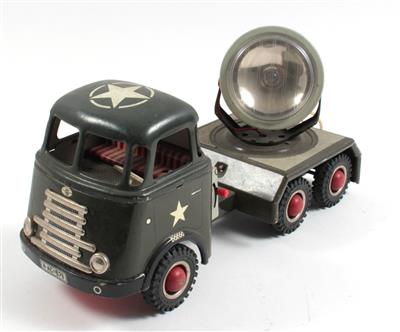 Arnold Scheinwerferwagen USA 2700, - Spielzeug