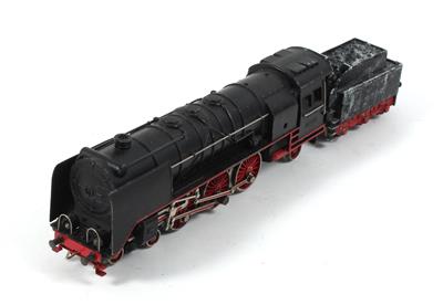 Märklin H0, Schnellzug Dampflok mit Tender HR 800, - Spielzeug