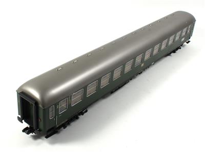 Märklin Spur 1 58021 Schnellzugwagen 2. Klasse, - Toys