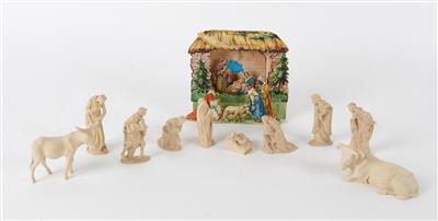 Konvolut Christbaumschmuck, 1Christbaumspitze, 1 Papierkrippe und Krippenfiguren aus Holz, - Hračky