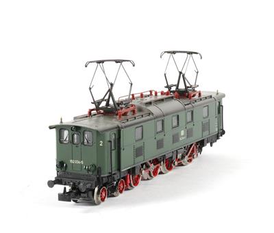 Märklin H0 analog 3366 E-Lok 1 034-5 der DB, - Hračky