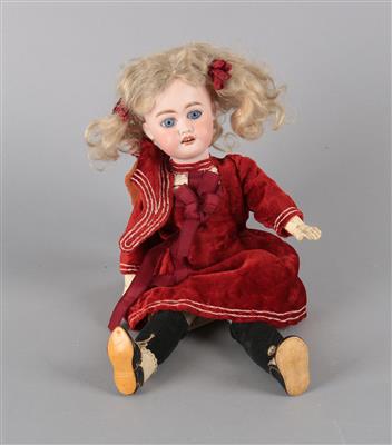 Puppe mit Porzellankopf, - Spielzeug
