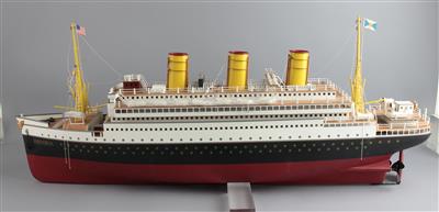 Märklin 16150 Passagierdampfer Viktoria - Das Traumschiff von Märklin, - Giocattoli