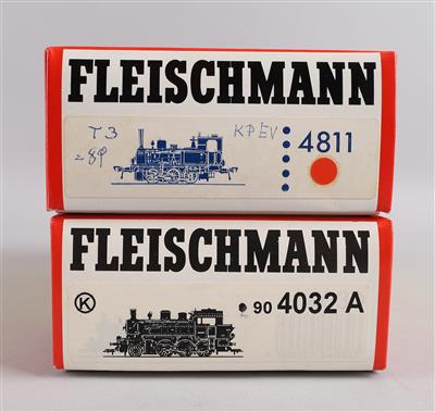 Fleischmann H0 90 4032 A und 4811, - Spielzeug