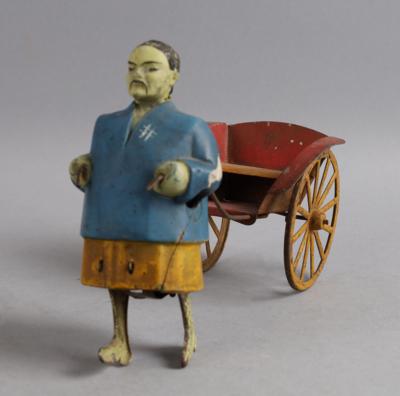 Frühe Aufziehfigur Chinese mit Rikscha, um 1900. - Hračky