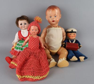 Konvolut Puppen, 4 Stück: - Spielzeug