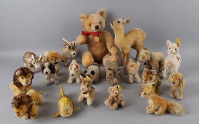 Konvolut Tiere und Bär von Steiff, - Toys