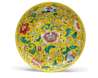 A famille rose dish - Asian art