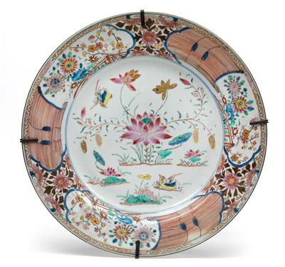 A famille rose dish - Arte asiatica