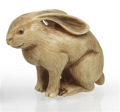 An ivory netsuke of a hare - Asian art