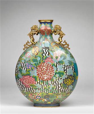 A large pilgrim’s flask - Asian art